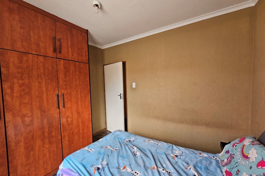 To Let 3 Bedroom Property for Rent in Tlhabane West North West